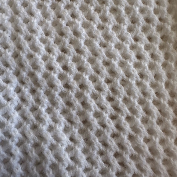 White Zip-Front Knit Cardigan Sweater - Picture 5 of 6